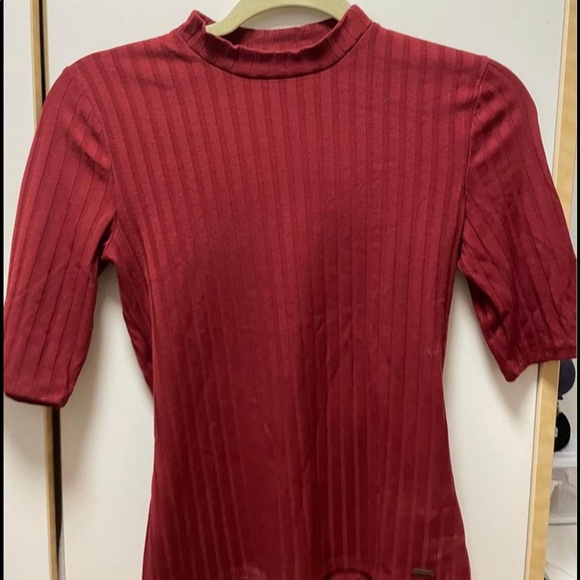 Hollister Mockneck Top - Picture 3 of 4